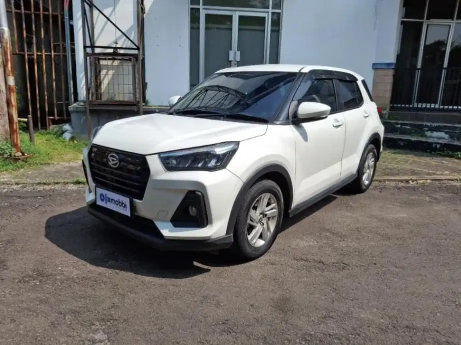 Like New - Daihatsu Rocky 1.2 X Bensin AT 2021 Putih