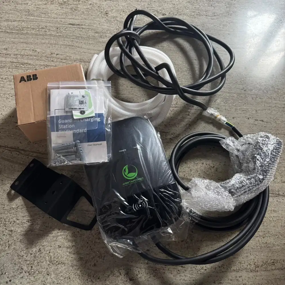 Arista Power Wall Charger
