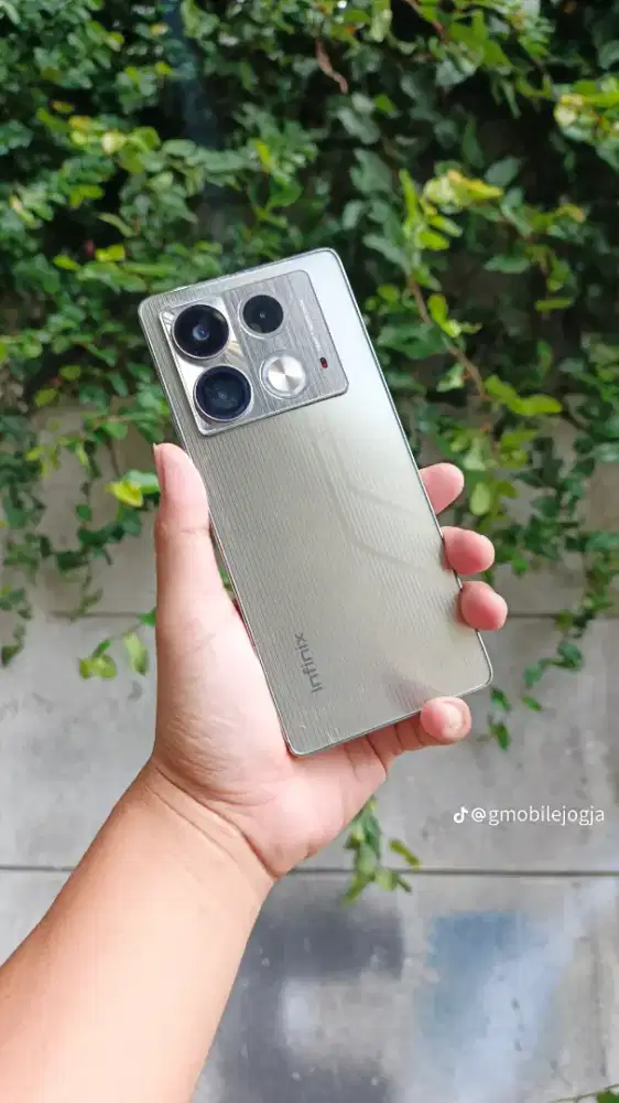 Infinix note 40 BMW series second like news fullset