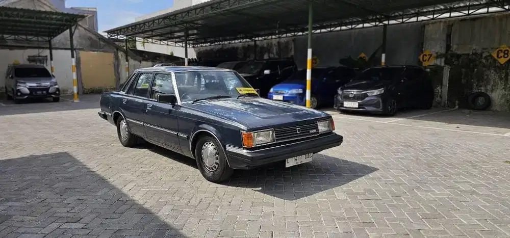 Toyota Mark II th 1982 Original Cat,Interior Original, pajak on,normal