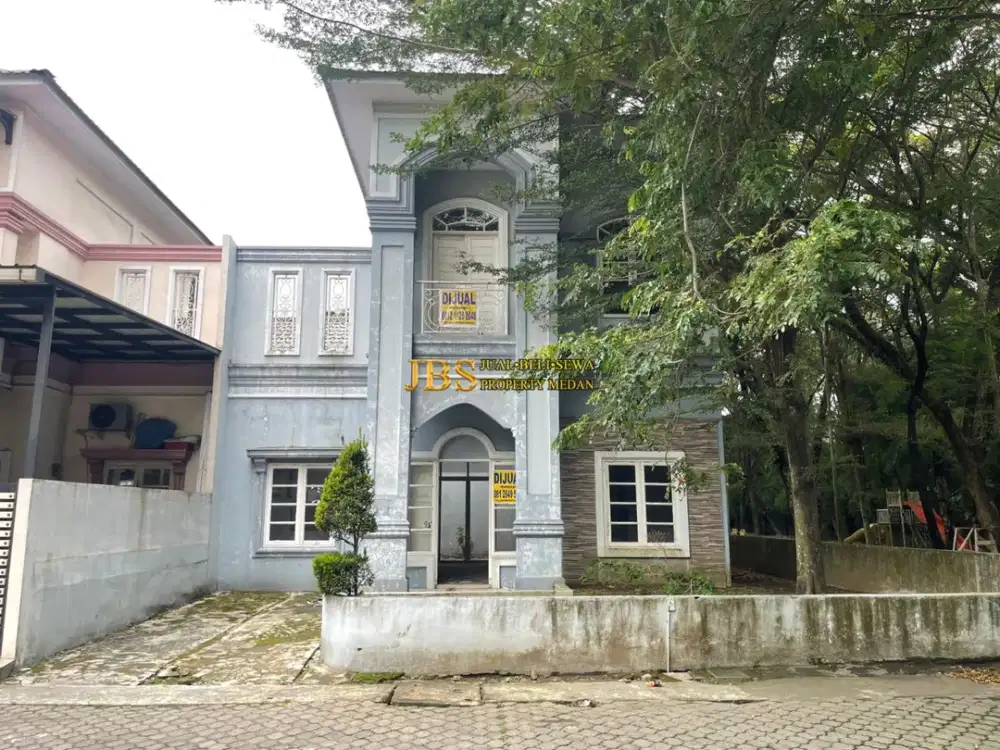 Dijual Rumah Hook di Komplek The Green Menteng Indah Jalan Panglima Denai / Menteng 7 - Medan