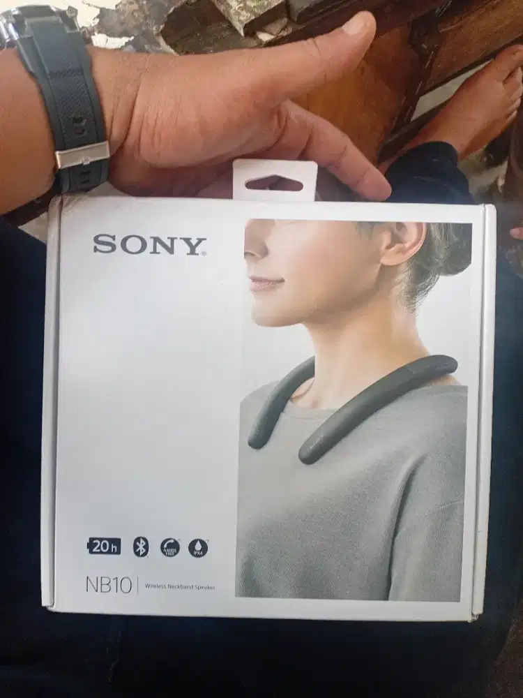 Wireless neckband SONY NB10