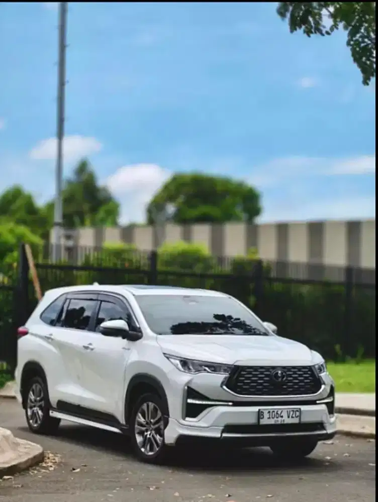 Toyota Zenix Q 2.0 AT Modelista 2023 Hybrid