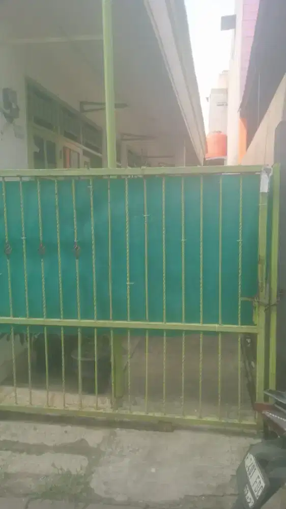 Sewa Kontrakan Lokasi Strategis Perbatasan dengan ciledug