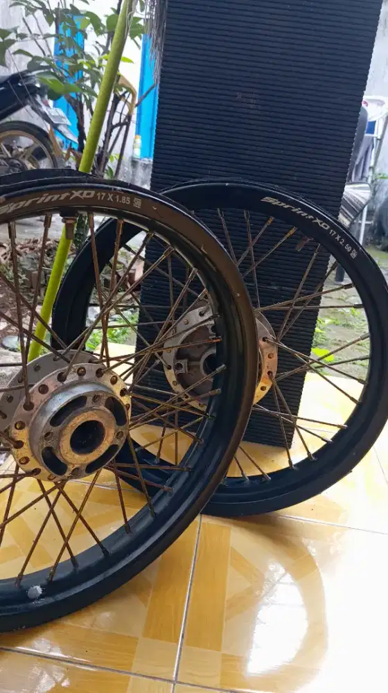 Velg motor bekas merek sprint xd