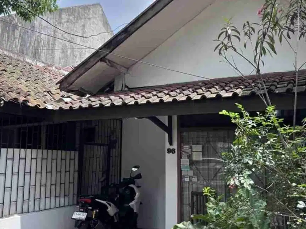 Dijual Rumah hitung tanah saja di martanegara turangga bandung