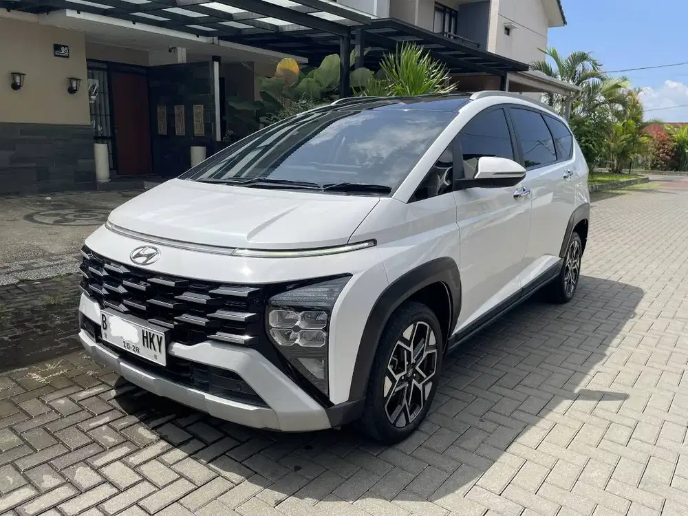 Hyundai Stargazer X TOP AT 2023 Putih | KM 28 Rb