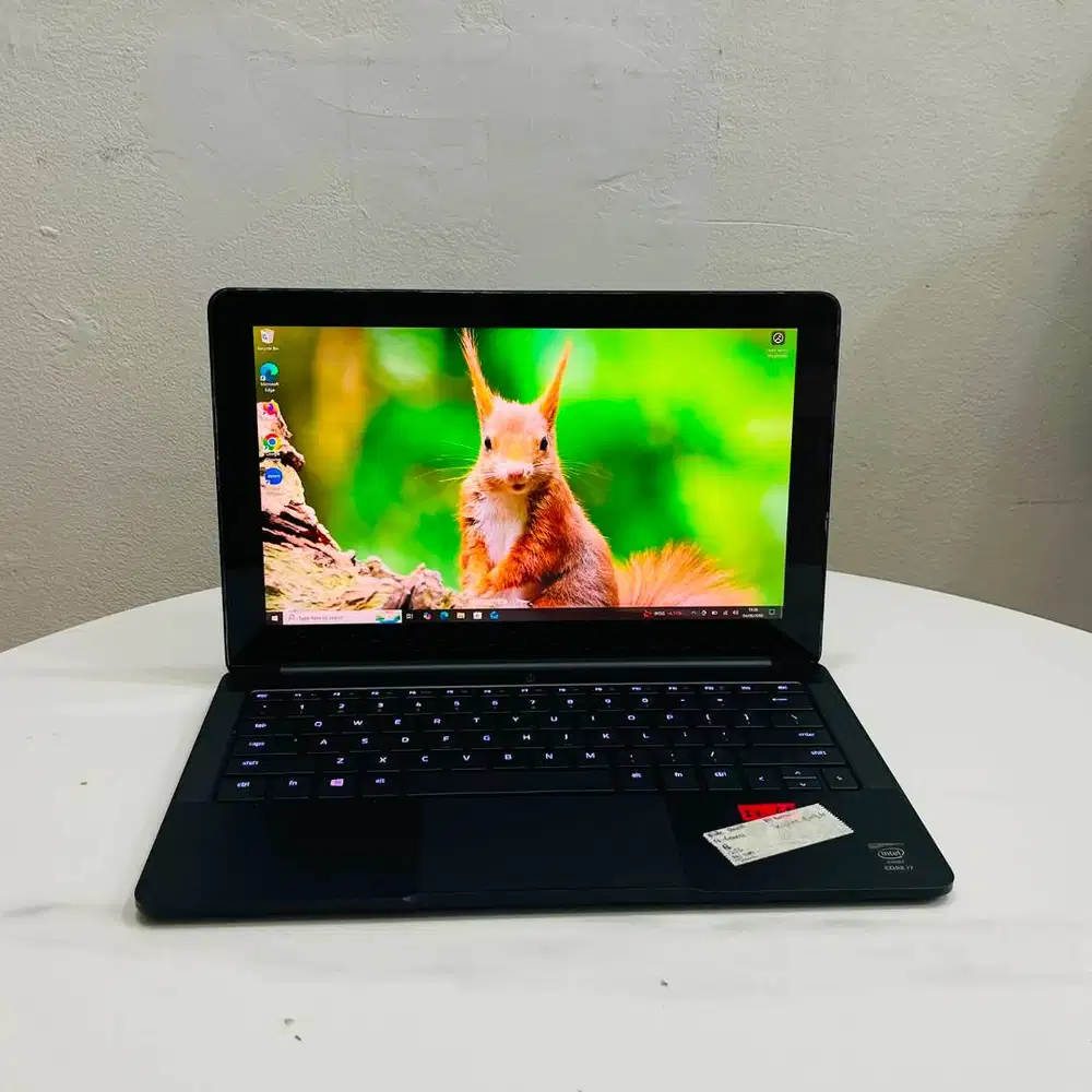 RAZER BLADE STEALTH Touchscreen i7 gen6 Ram 8Gb SSD 256Gb 13inci *REC