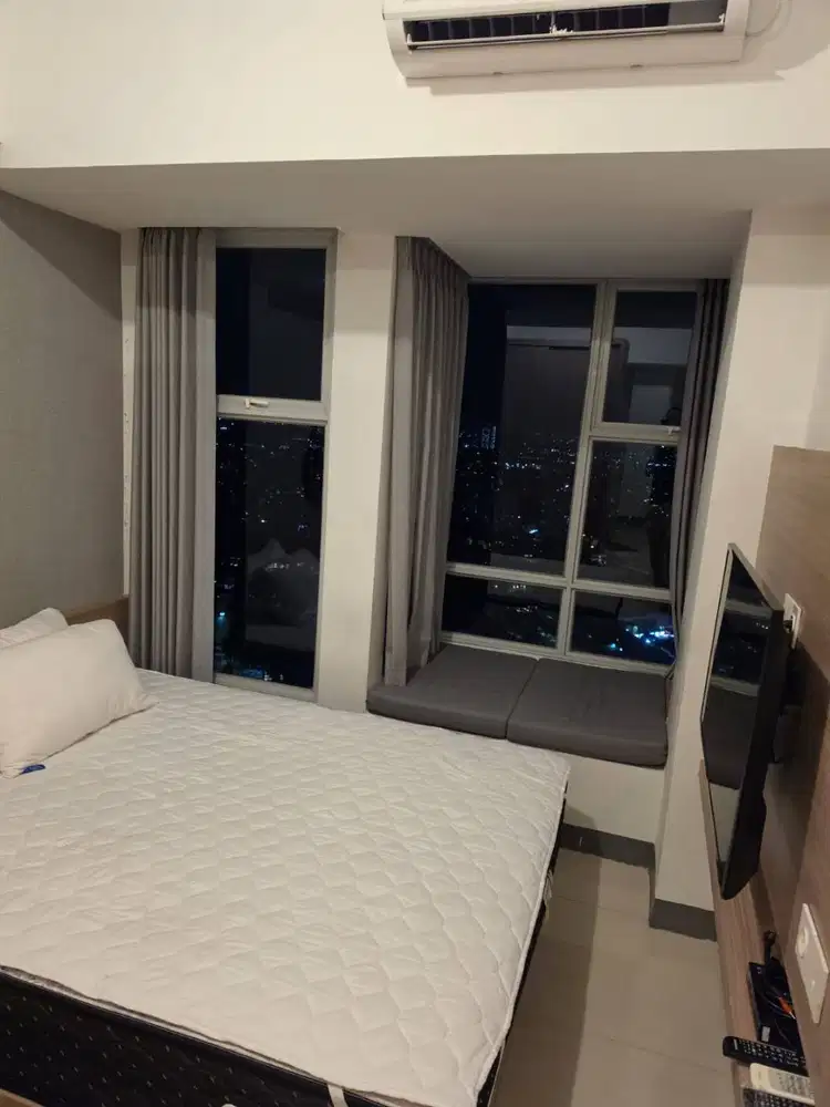 SEWA TAHUNAN BULANAN STUDIO BENSON TOWER APARTEMEN PAKUWON MALL