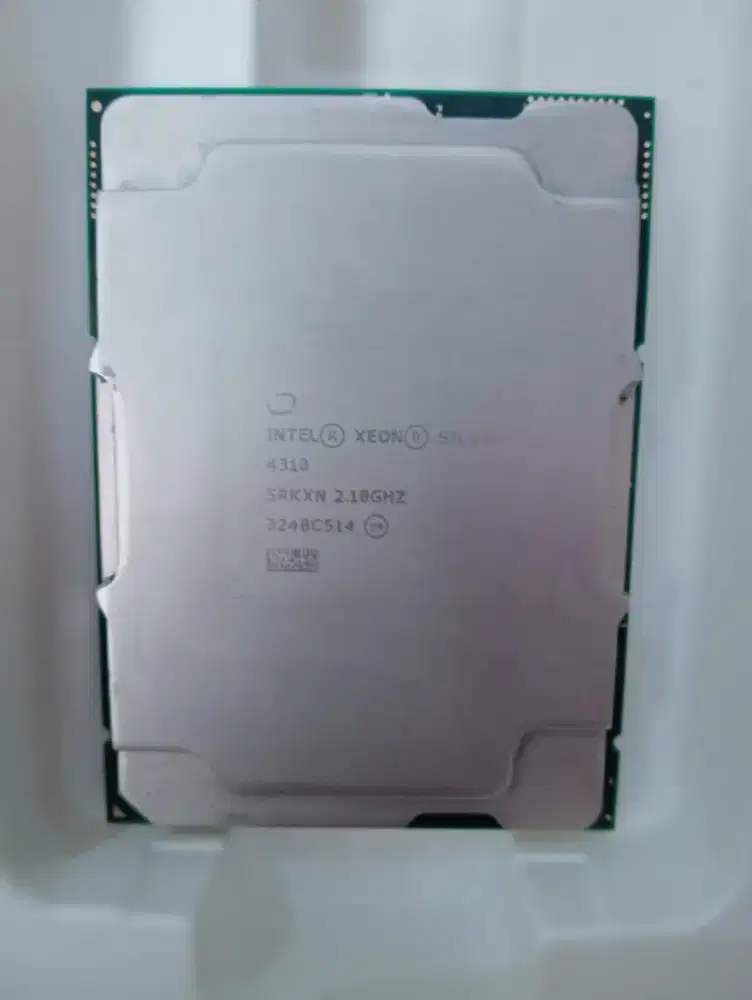 Intel Xeon Silver 4310 12-Core / 24-Thread, LGA4189
