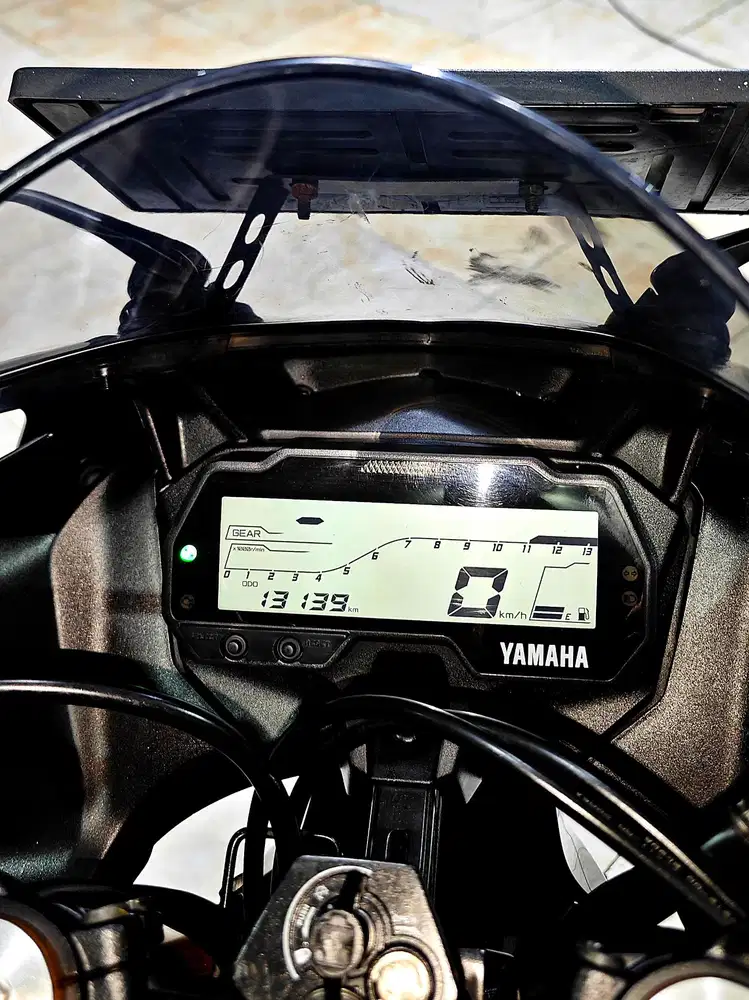 R15 V4 connected 2023 Black glossy supermewah. Anugerah motor rungkut