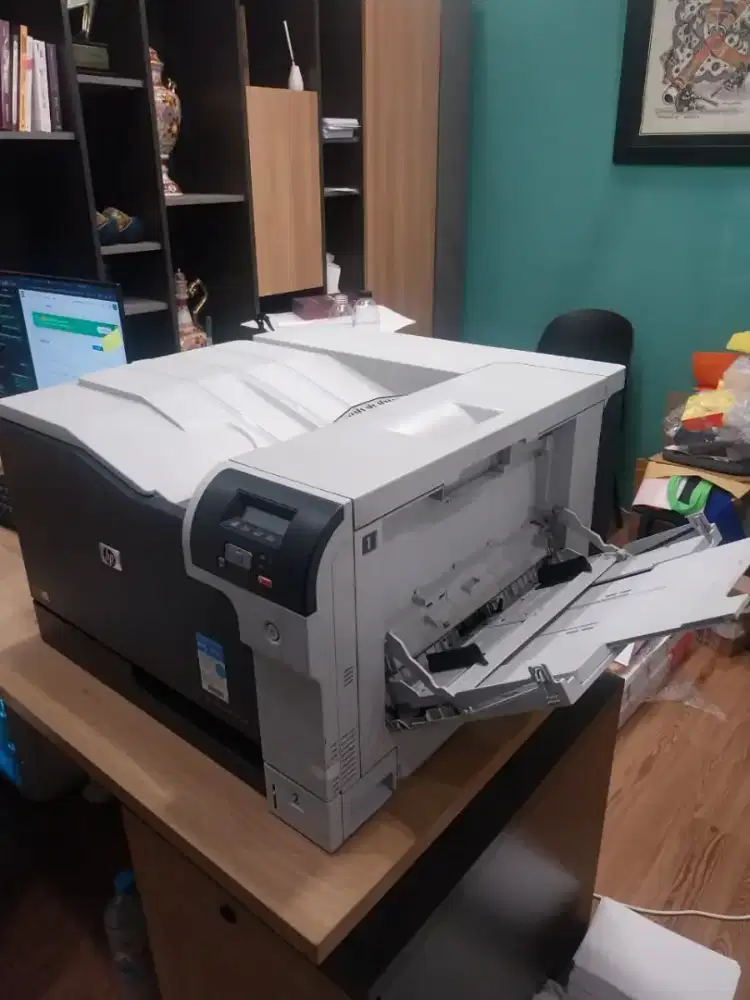Printers laserjet hp CP5225