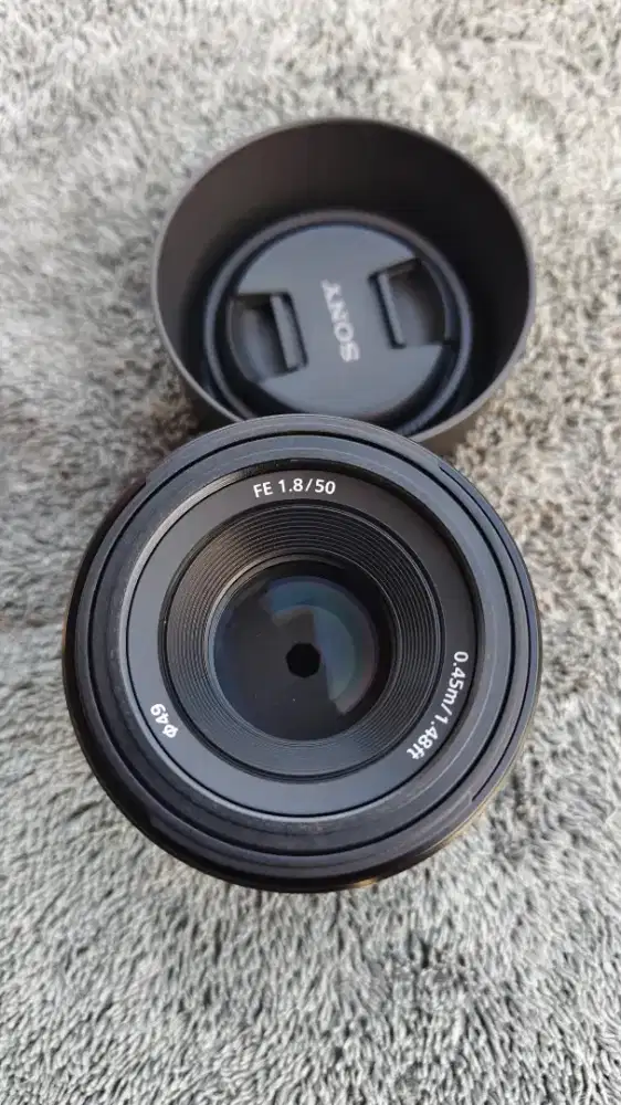 Lensa Sony fe f1.8