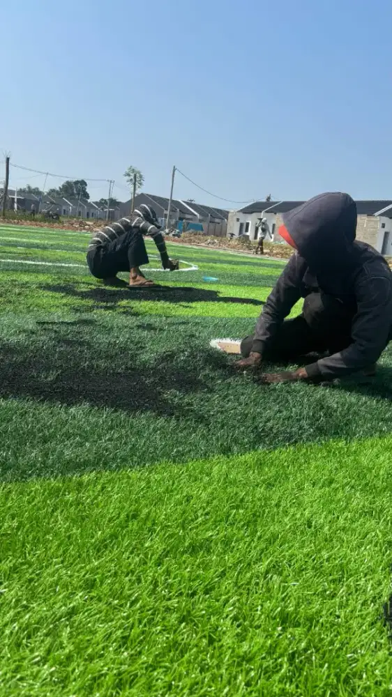 Jual rumput sintetis siap kirim kualitas terbaik harga kompetitif