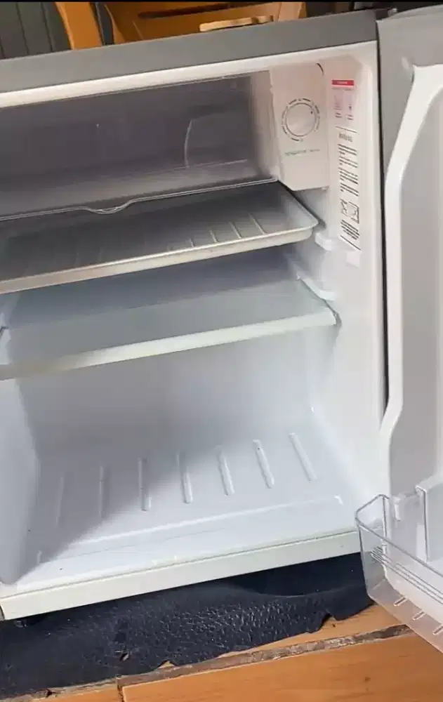 di jual KULKAS MINI
