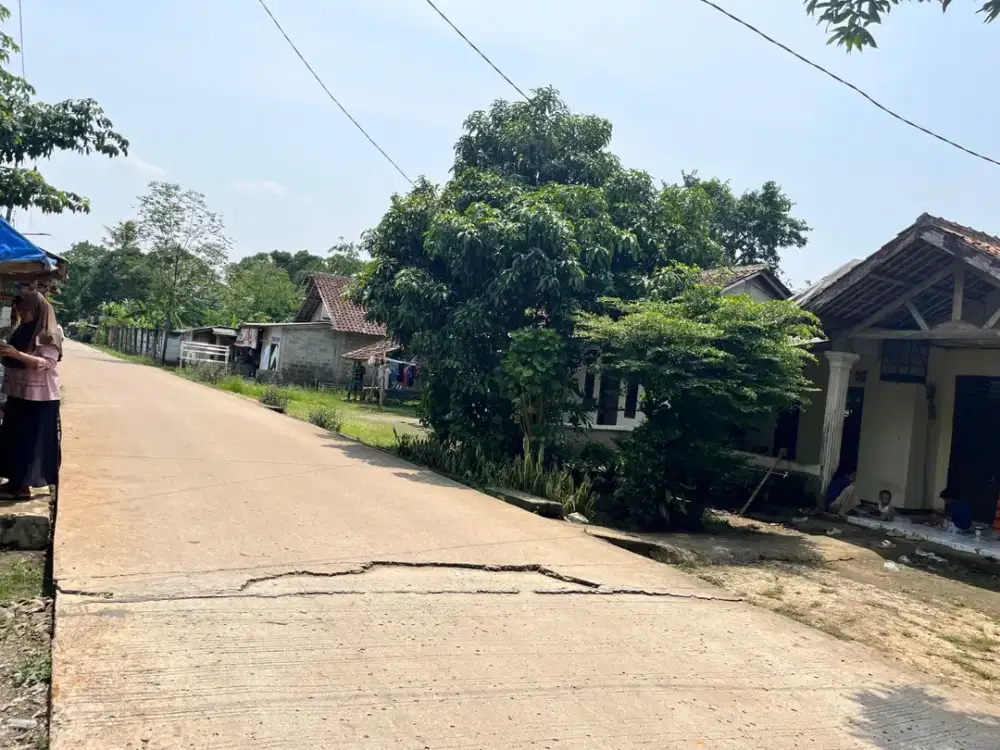 Tanah Murah Cisauk - SHM 1Jtan - 10 Menit Tol Legok