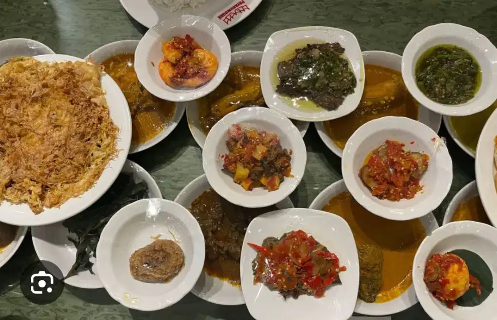 Pegawai rumah makan