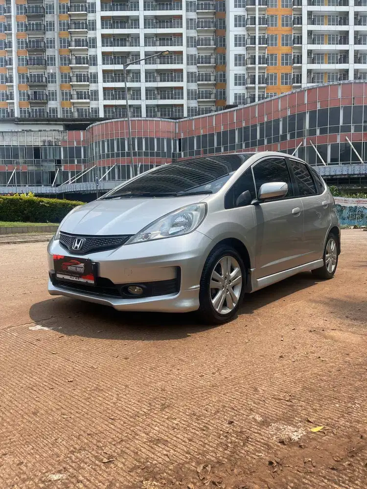 JAZZ RS CVT 2012