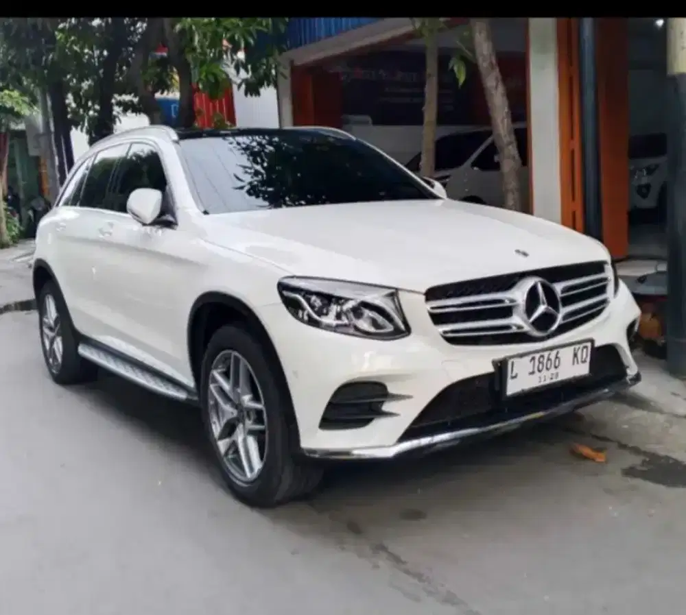 MERCY GLC 200 AT 2020 PUTIH ISTIMEWA