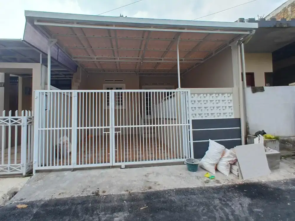 RUMAH BARU DALAM KOMPLEK GRAHA BUKIT RAYA JALAN LEBAR 500 JTAAN