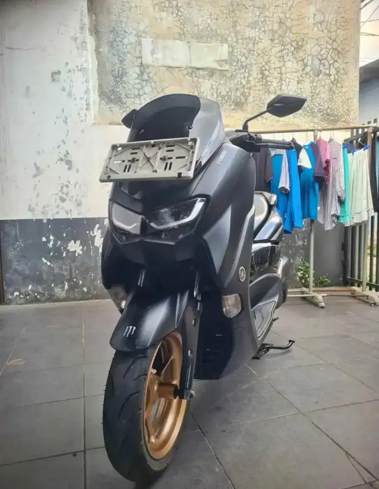 Di jual cepat Yamaha nmax tahun 2023