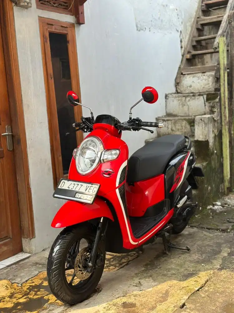 HONDA SCOOPY 2019 MULUS TERAWAT !!
