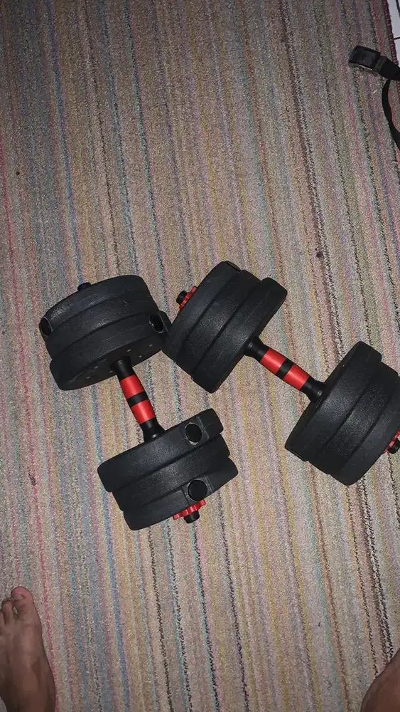 DI JUAL DUMBELL SET 20 KG