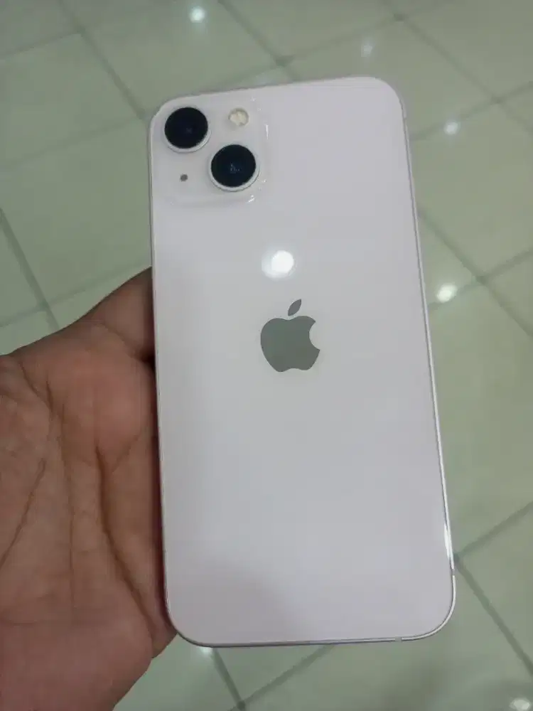 iPhone 13 128gb iBox