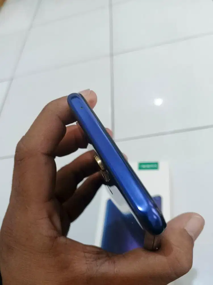 Oppo F11 mulus like new