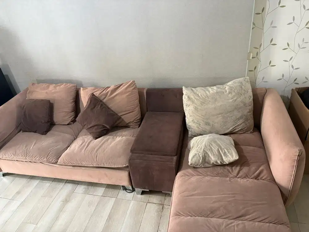 DI JUAL SOFA MURAH