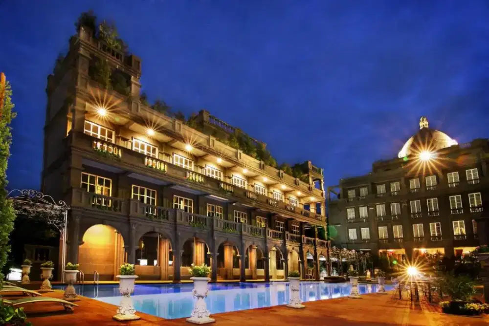 Dijual Hotel Me2ah GH Universal Bandung