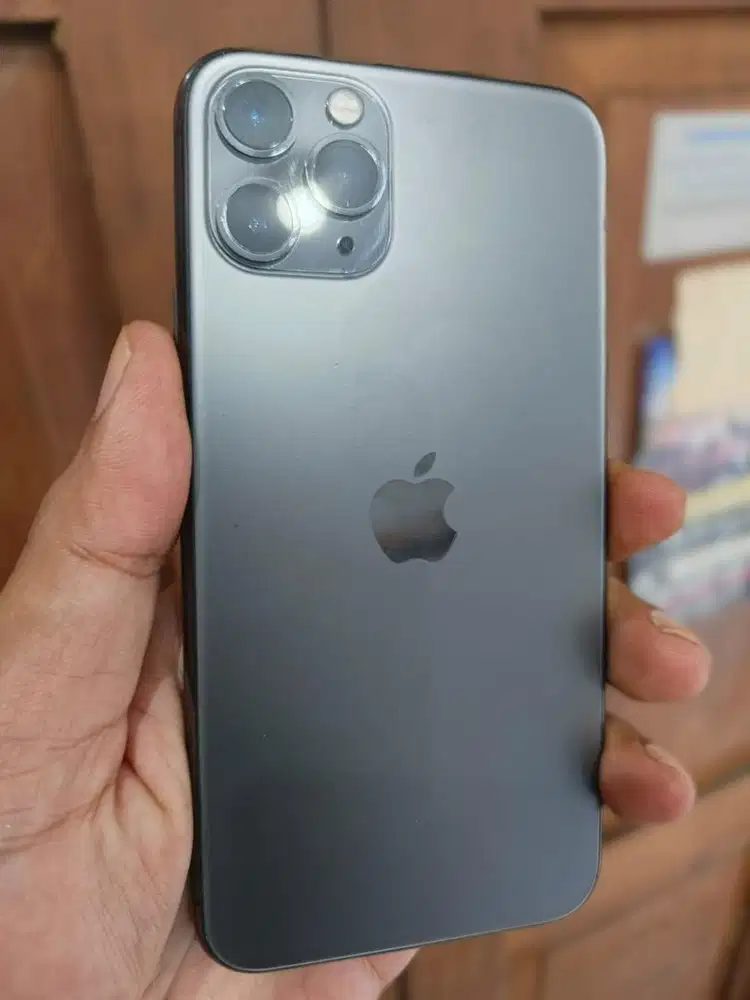 Ip 11 pro 64gb sinyal m3 & 3