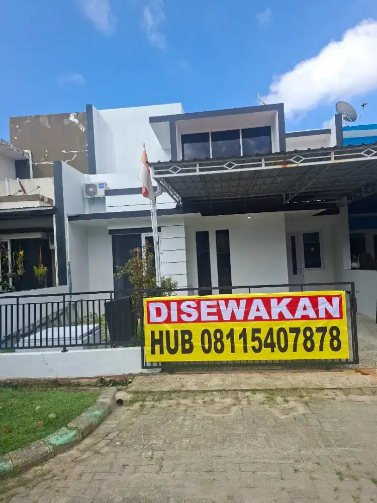 Disewakan rumah di perumahan Daun Village beserta isi