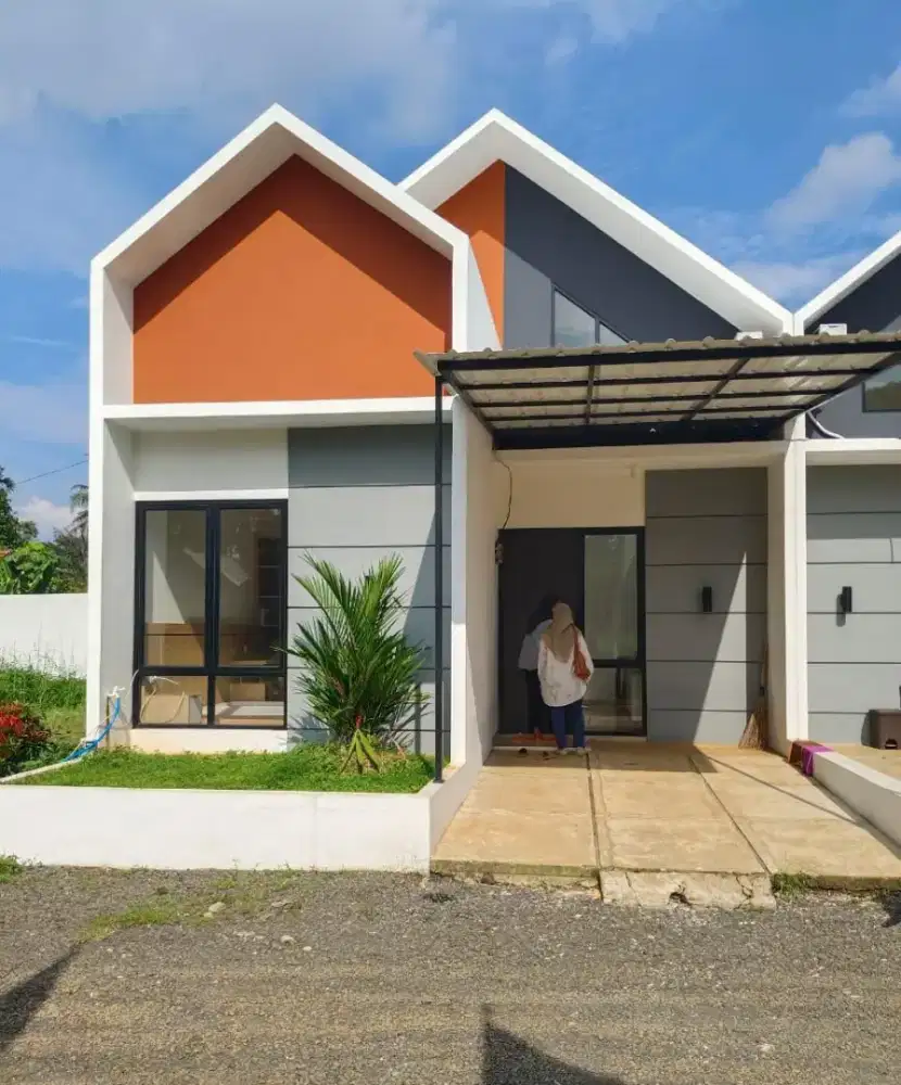 Rumah baru di Grand Duta Pakis