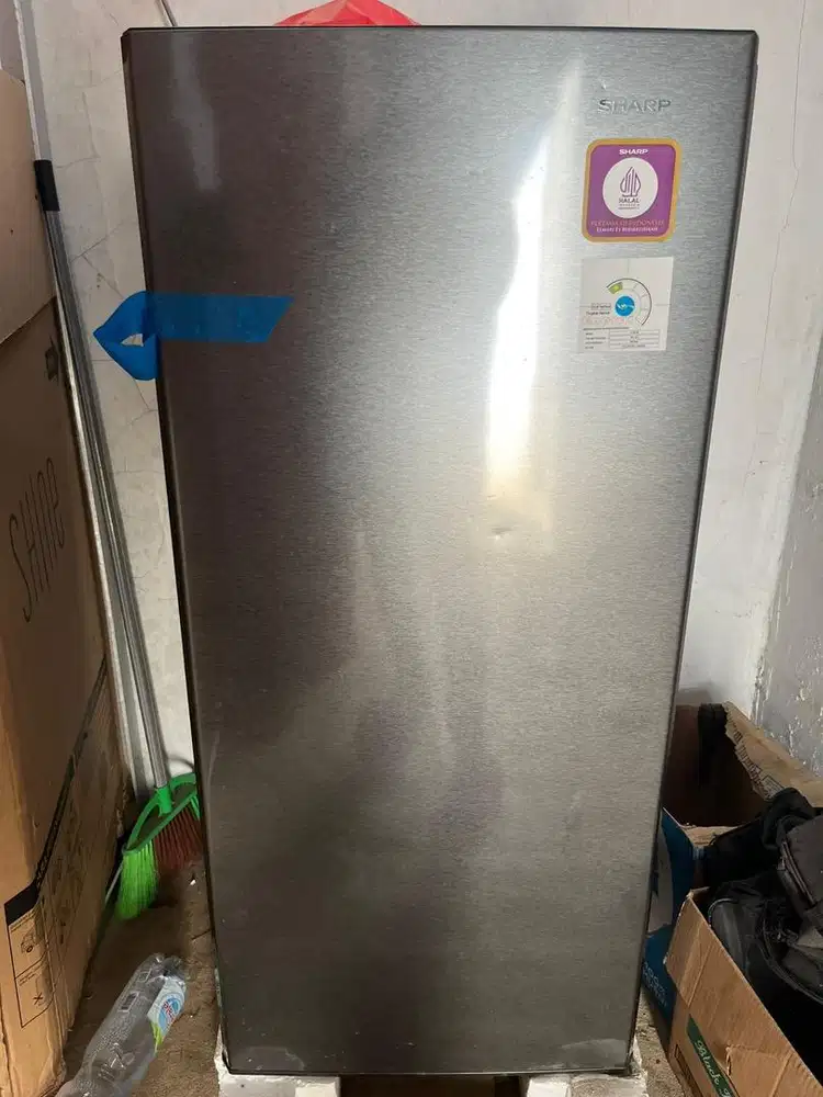 kulkas freezer sharp