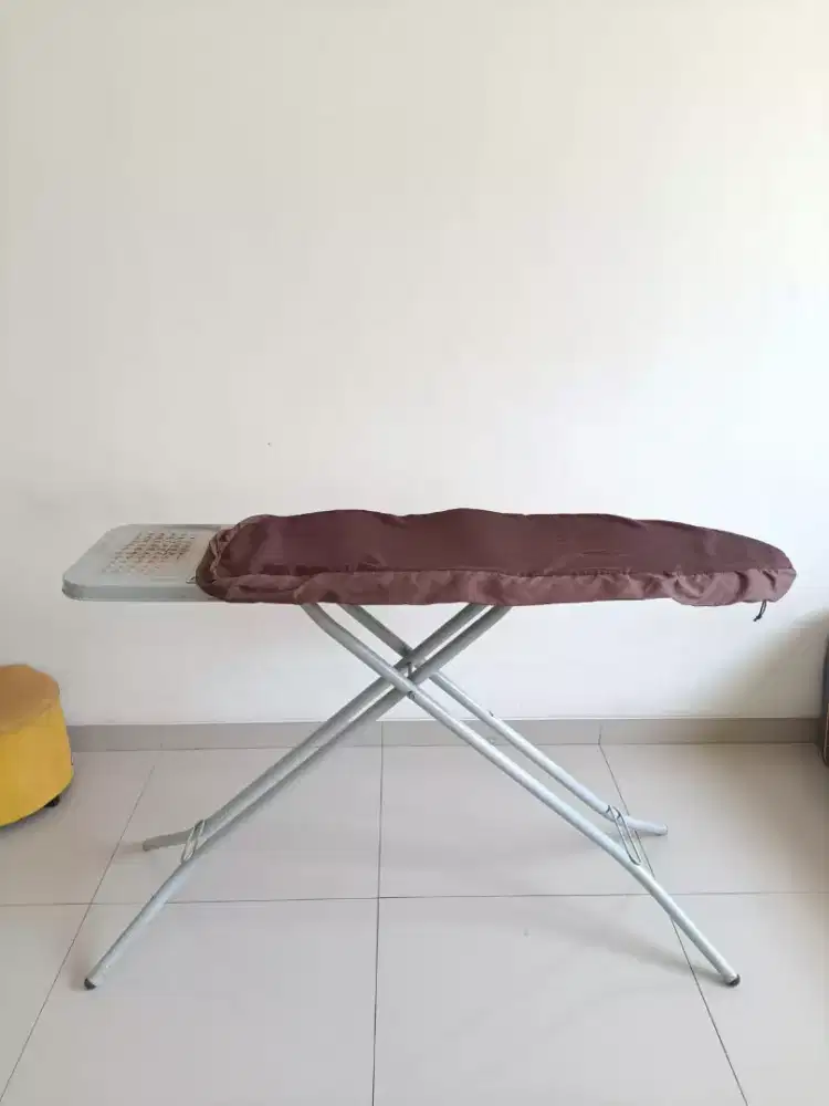 Papan setrika & sarung