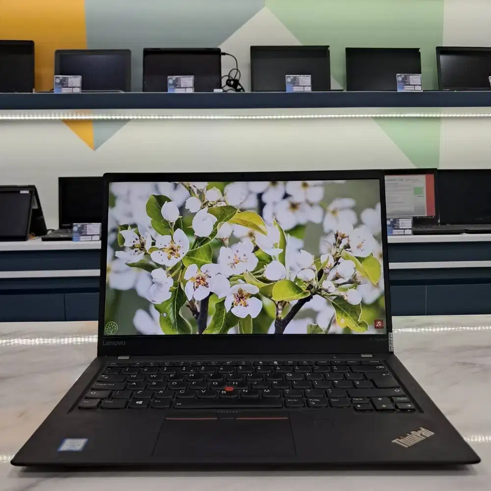 [LX113] Laptop LENOVO Gaming Ringan | 8GB | SSD | 14 | Bisa COD