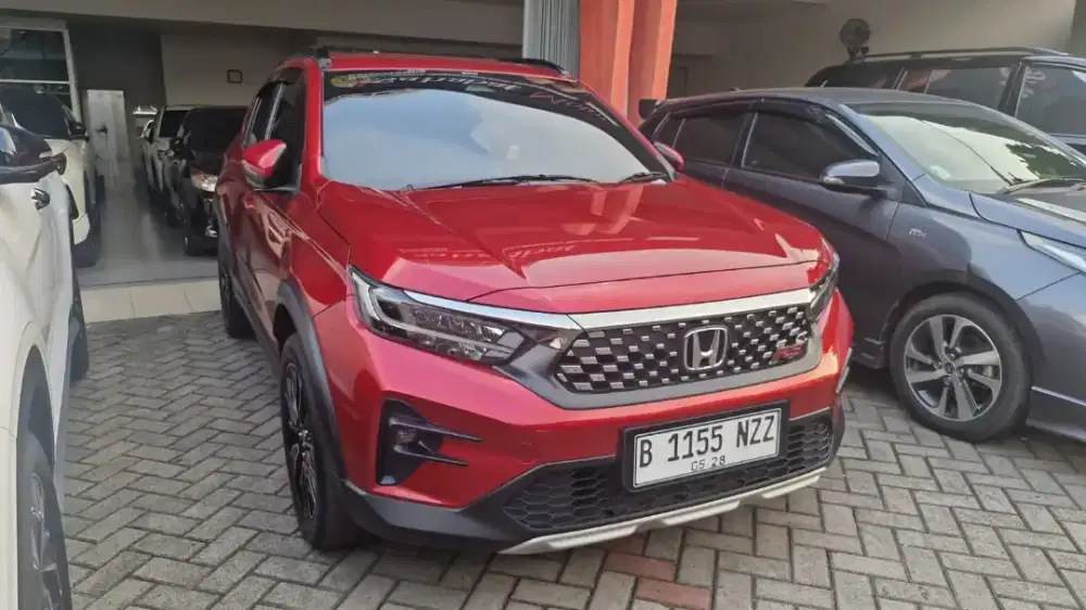 Honda WR-V Sensing Automatic 2023 Bensin Merah Metalik