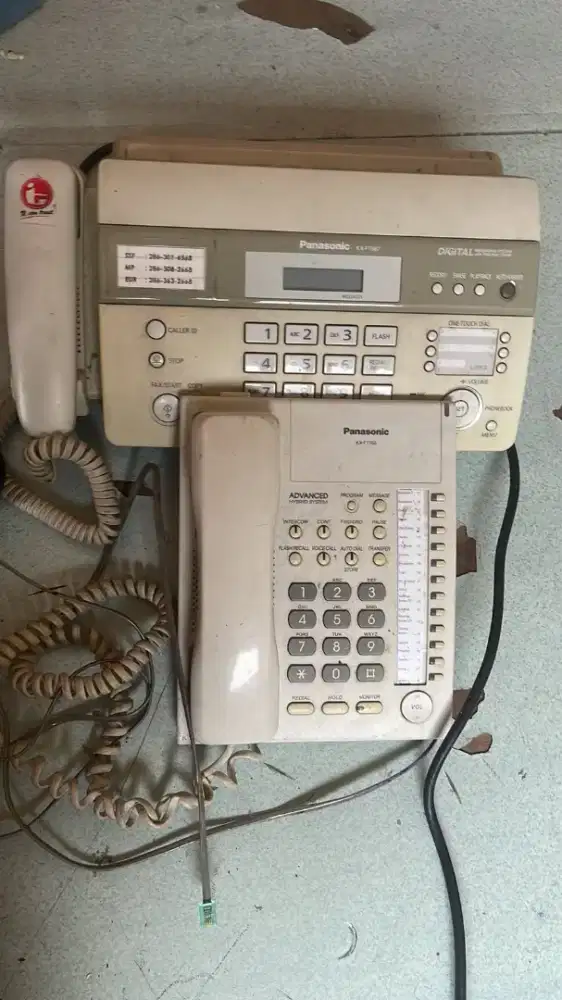 Mesin fax dan telpon