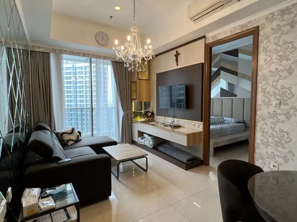 Disewakan Apartemen Taman Anggrek Residences 2+1 Bedroom Furnish Bagus