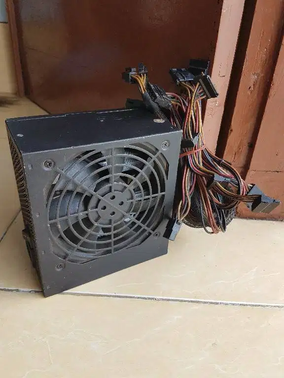 PSU FSP Raider RA550 550w 80+ Silver 2x8 pin vga