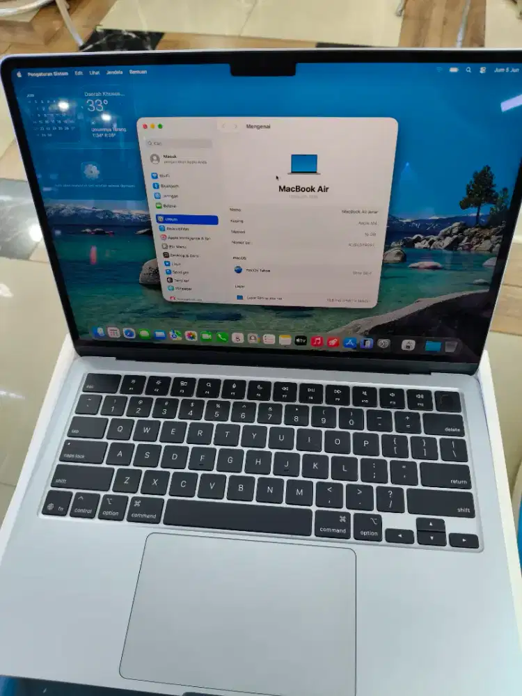 Macbook air 13 inch M4 12/256 garansi resmi