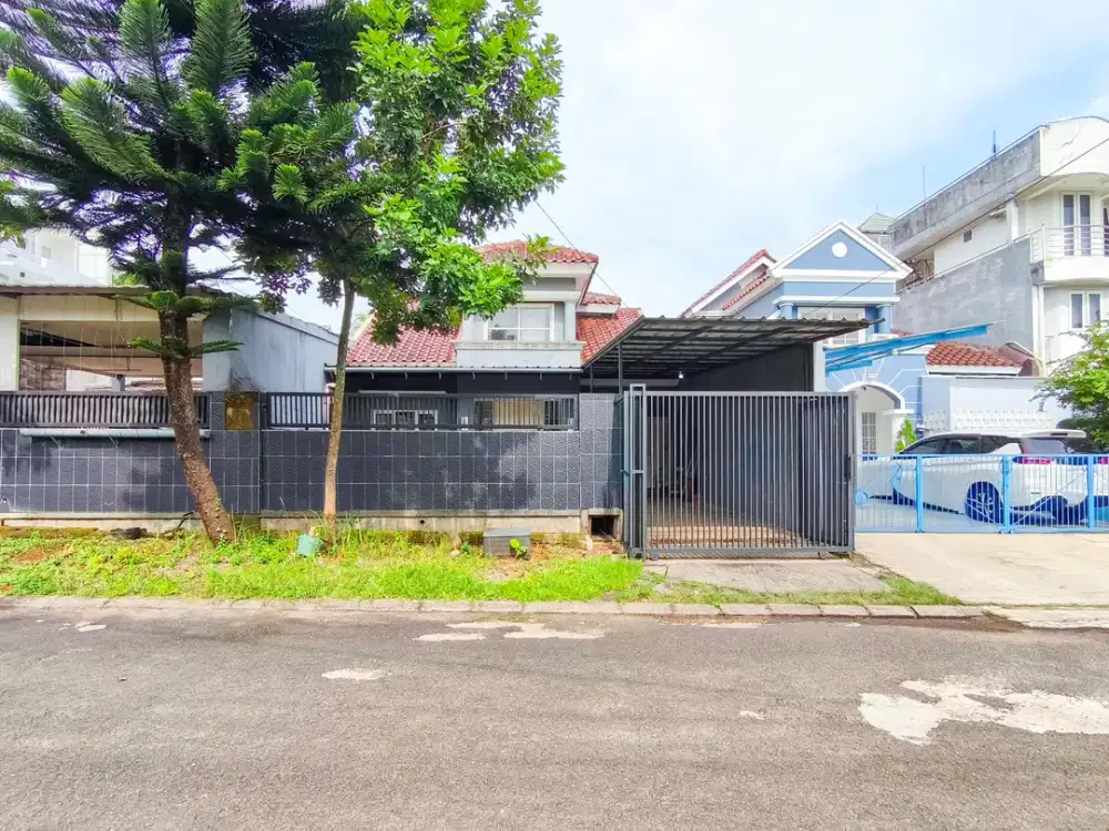 Rumah Tanah Luas 15 Menit ke RS Sentosa Bogor SHM Hadap Timur J-46687