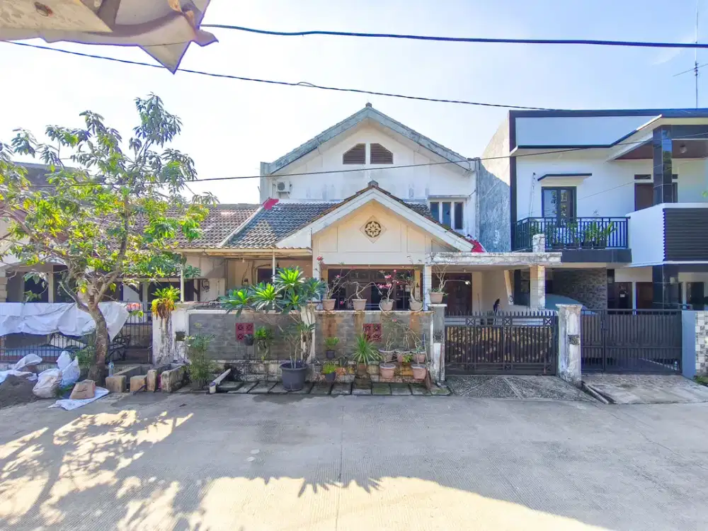 Rumah Terawat 10 menit ke Stasiun Rawa Buntu 4 Kamar Siap Huni J-34246
