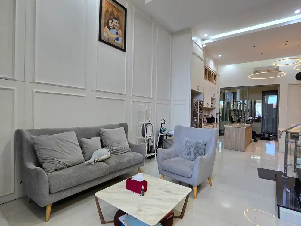 Dijual Rumah VIla Bukit Regency Pakuwon Indah Surabaya Barat Terawat dan Siap Huni