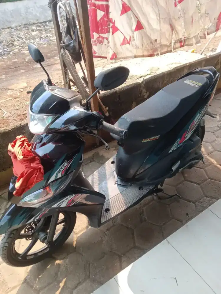 Motor yamaha mio j