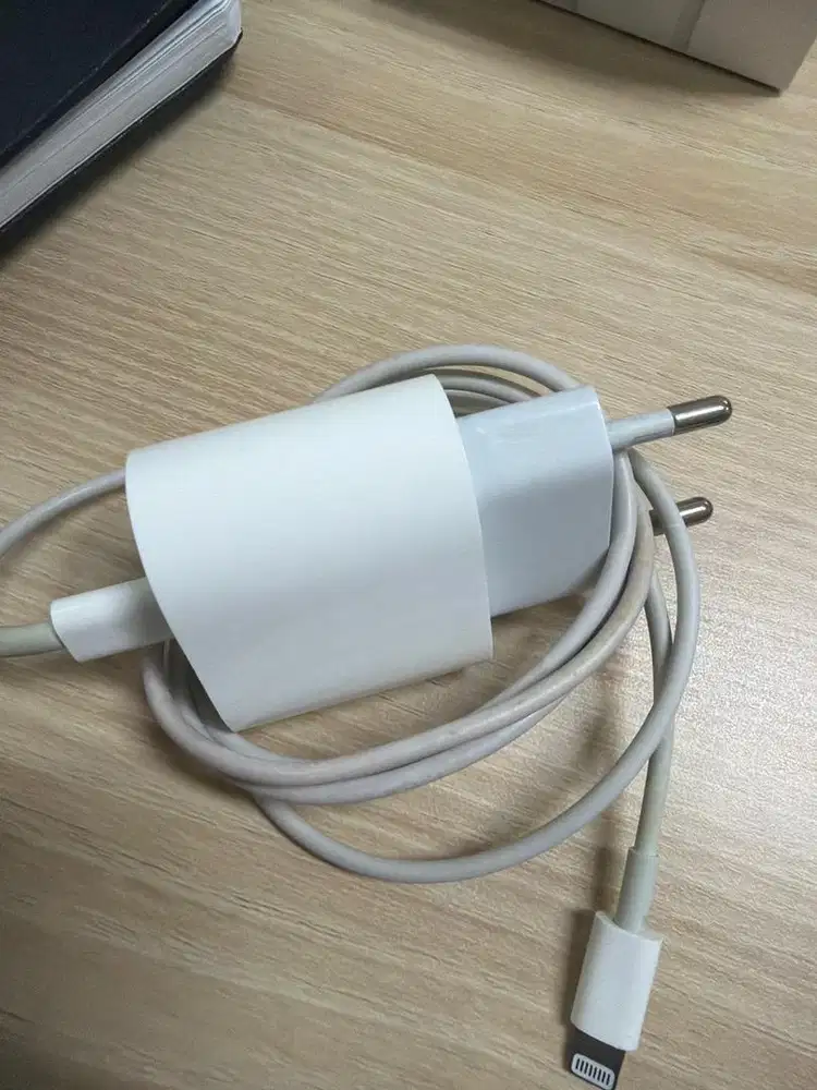 Dijual Charger Iphone Lightning Ori
