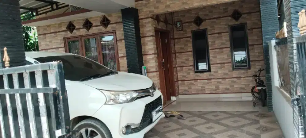 Rumah 1 lantai , 3 kamar , 1 kamar mandi didaerah Cibinong bogor