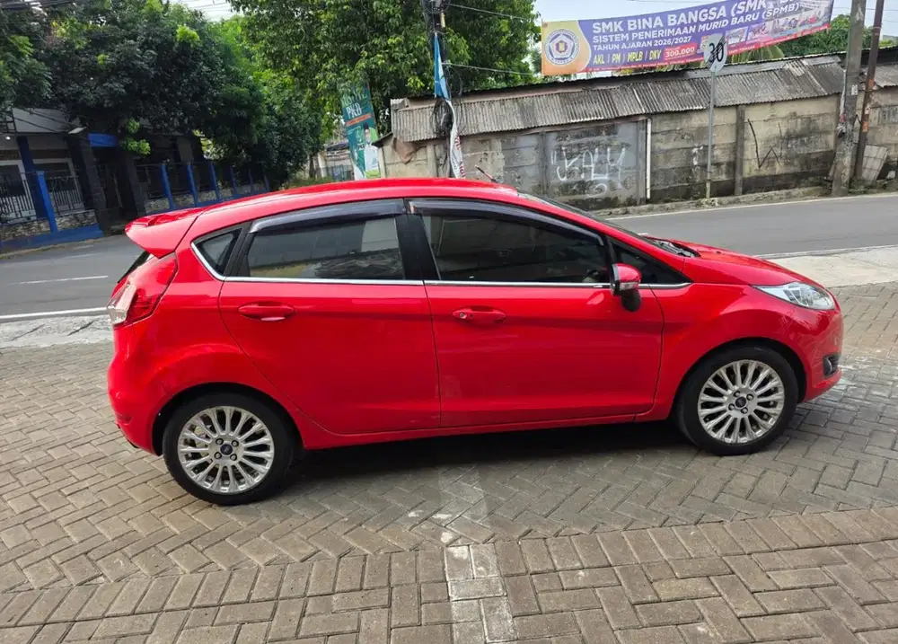 Ford Fiesta 2013 Bensin