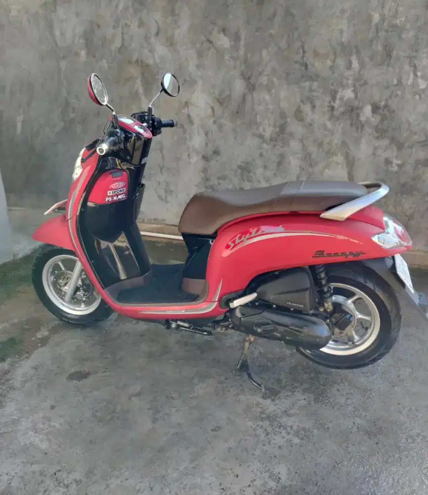 Honda Scoopy 2018